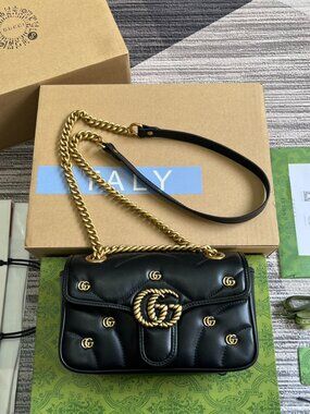 Gucci GG Marmont Leather Chain Shoulder Bag Black